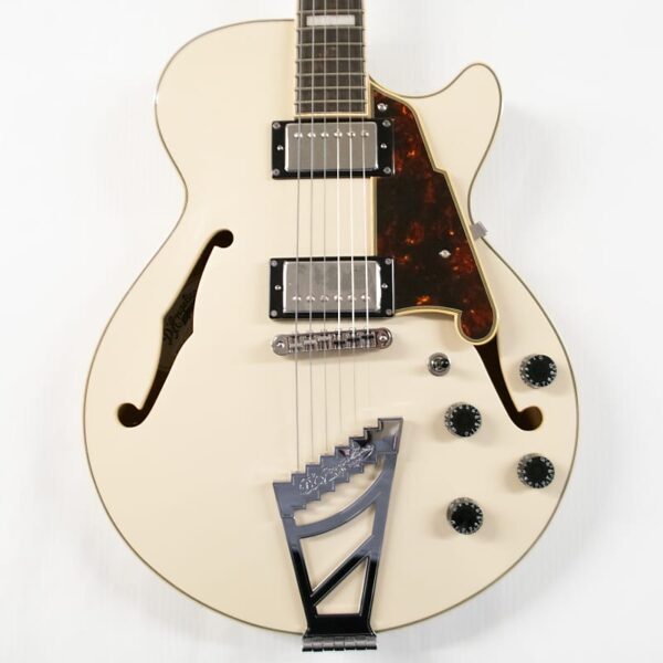 D'Angelico Premier SS - Champagne with Stairstep Trapeze Tailpiece