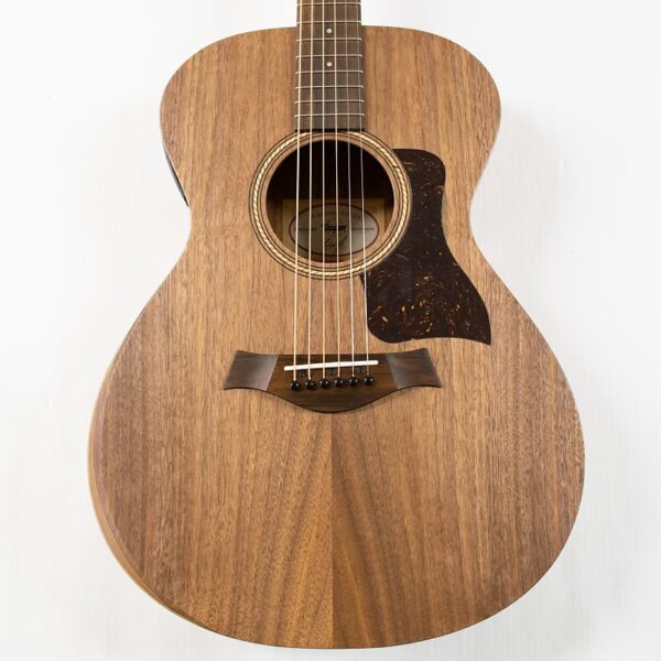 Taylor Academy 22e Acoustic-electric Guitar - Natural