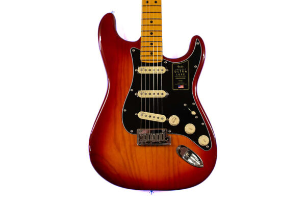 Fender American Ultra Luxe Stratocaster 2021 - Present - Plasma Red Burst
