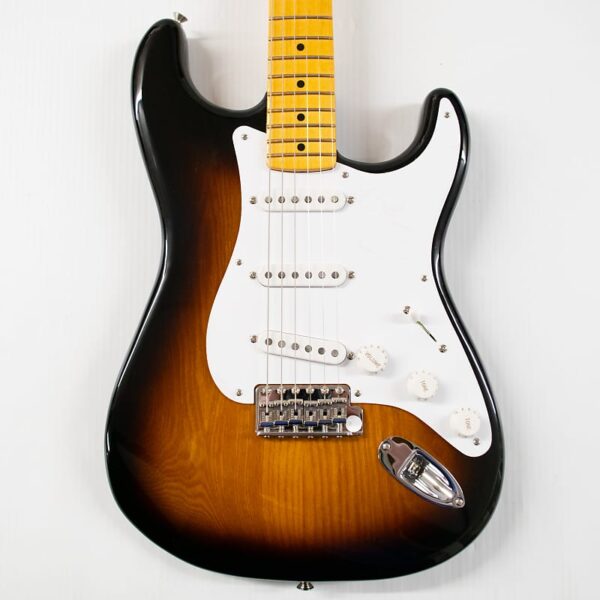 Fender 70th-anniversary American Vintage II 1954 Stratocaster - 2-color Sunburst