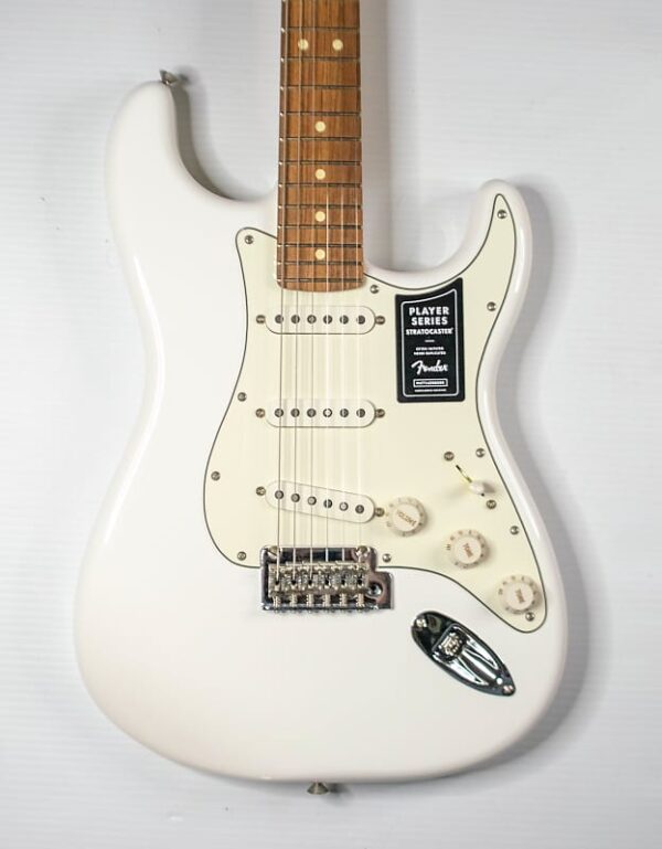 FenderPlayer Stratocaster®, Pau Ferro Fingerboard, Polar White