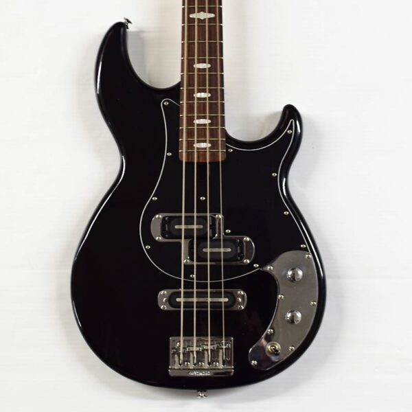 Yamaha BB1024X 4-String Electric Bass (Black)