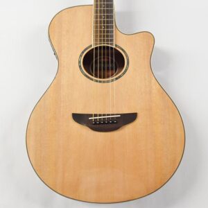 Yamaha APX600 Thin-line Cutaway - Natural