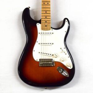 Fender Player Stratocaster- 3 Tone Sunburst