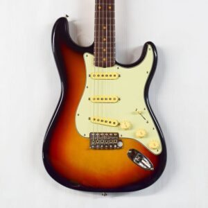 American Vintage II 1961 Stratocaster - 3-Color Sunburst