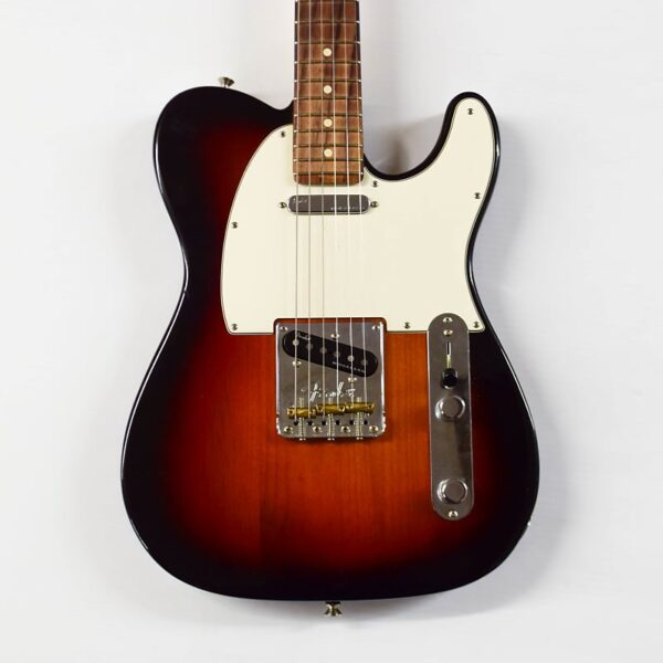 American Pro Telecaster, Rosewood Fingerboard, 3-Color Sunburst