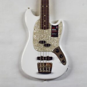 Fender American Performer Mustang- Arctic White