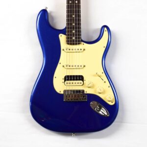 American Ultra Stratocaster HSS-Cobra Blue
