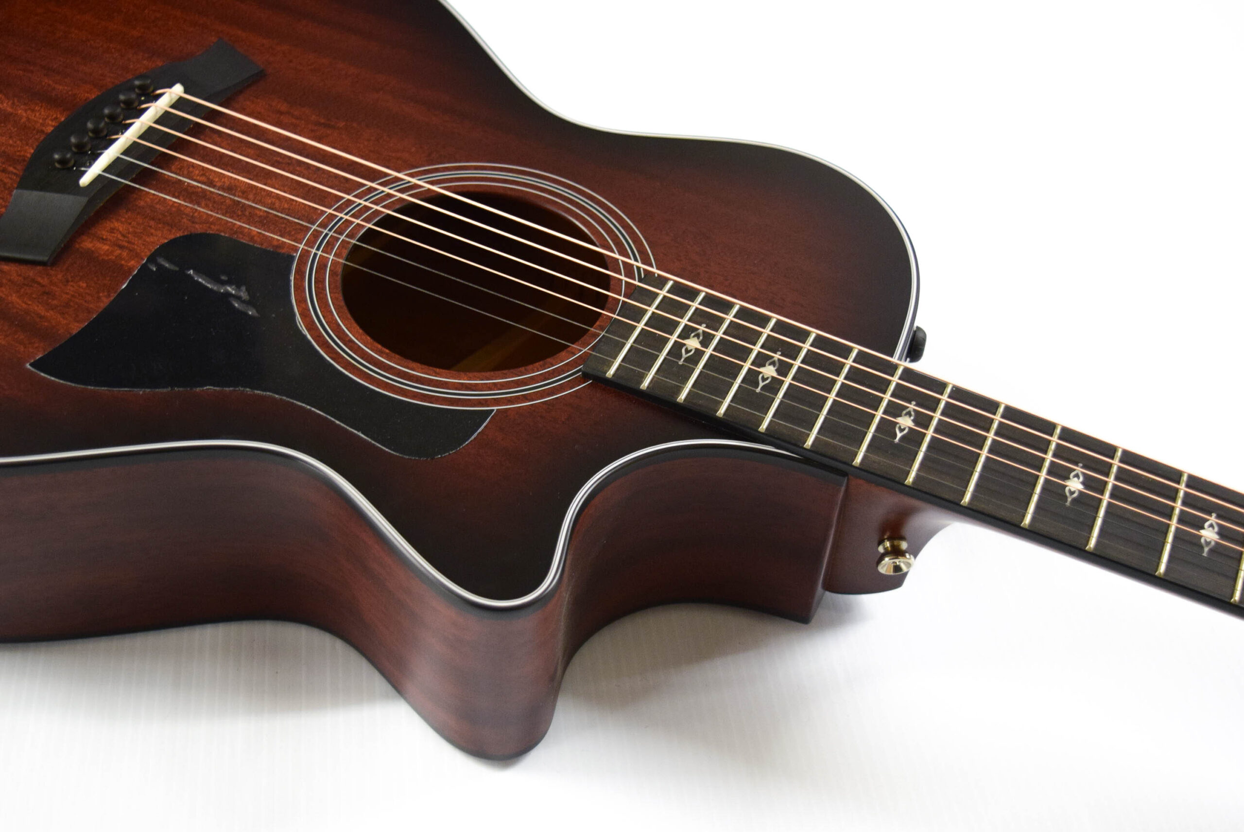 Taylor 322ce 12-Fret Grand Concert Acoustic Guitar - Shaded Edgeburst - Image 10