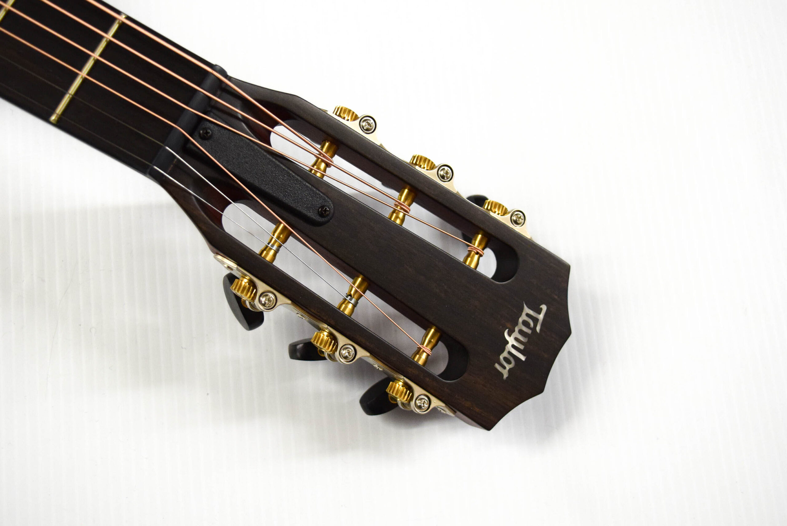 Taylor 322ce 12-Fret Grand Concert Acoustic Guitar - Shaded Edgeburst - Image 8