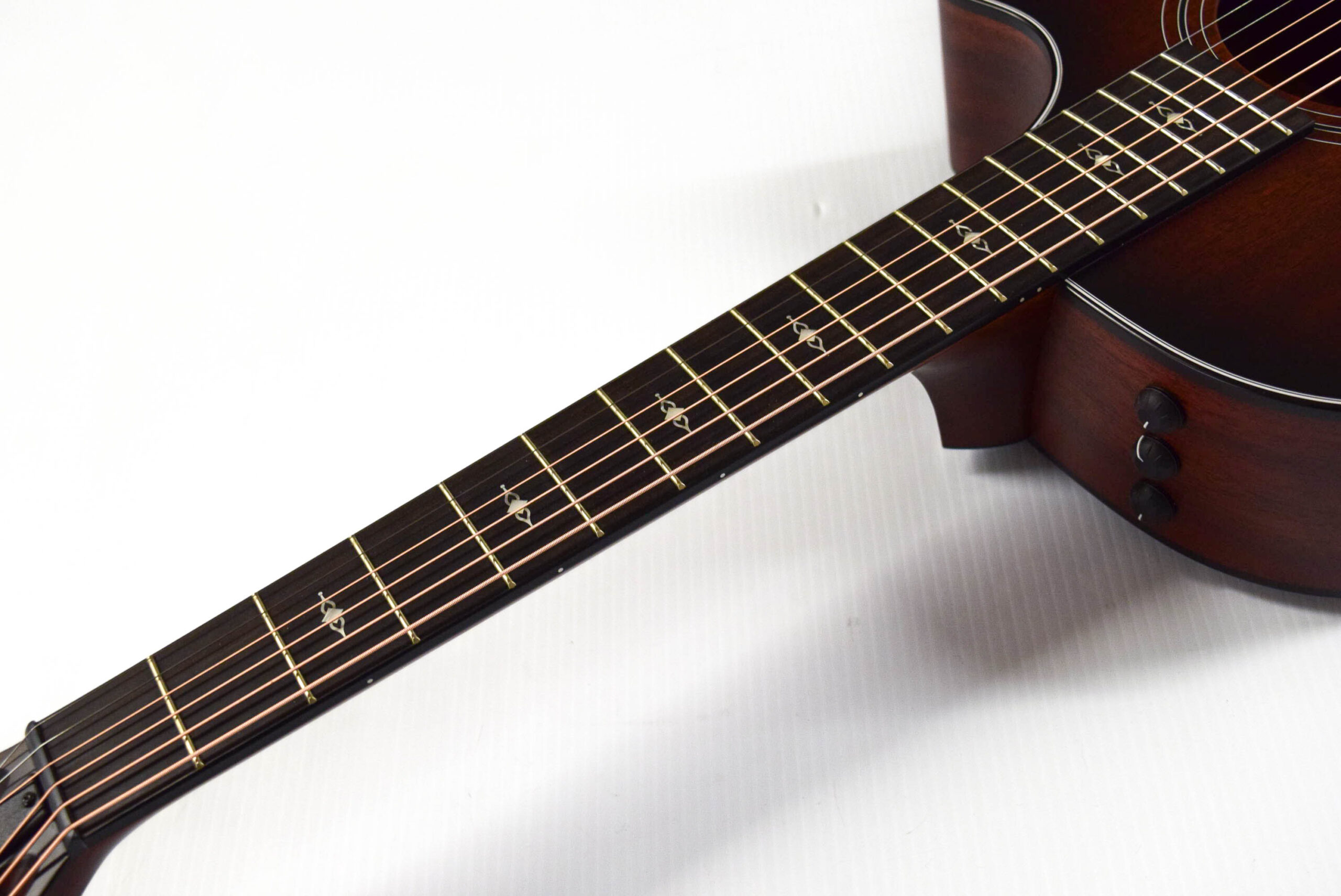 Taylor 322ce 12-Fret Grand Concert Acoustic Guitar - Shaded Edgeburst - Image 7