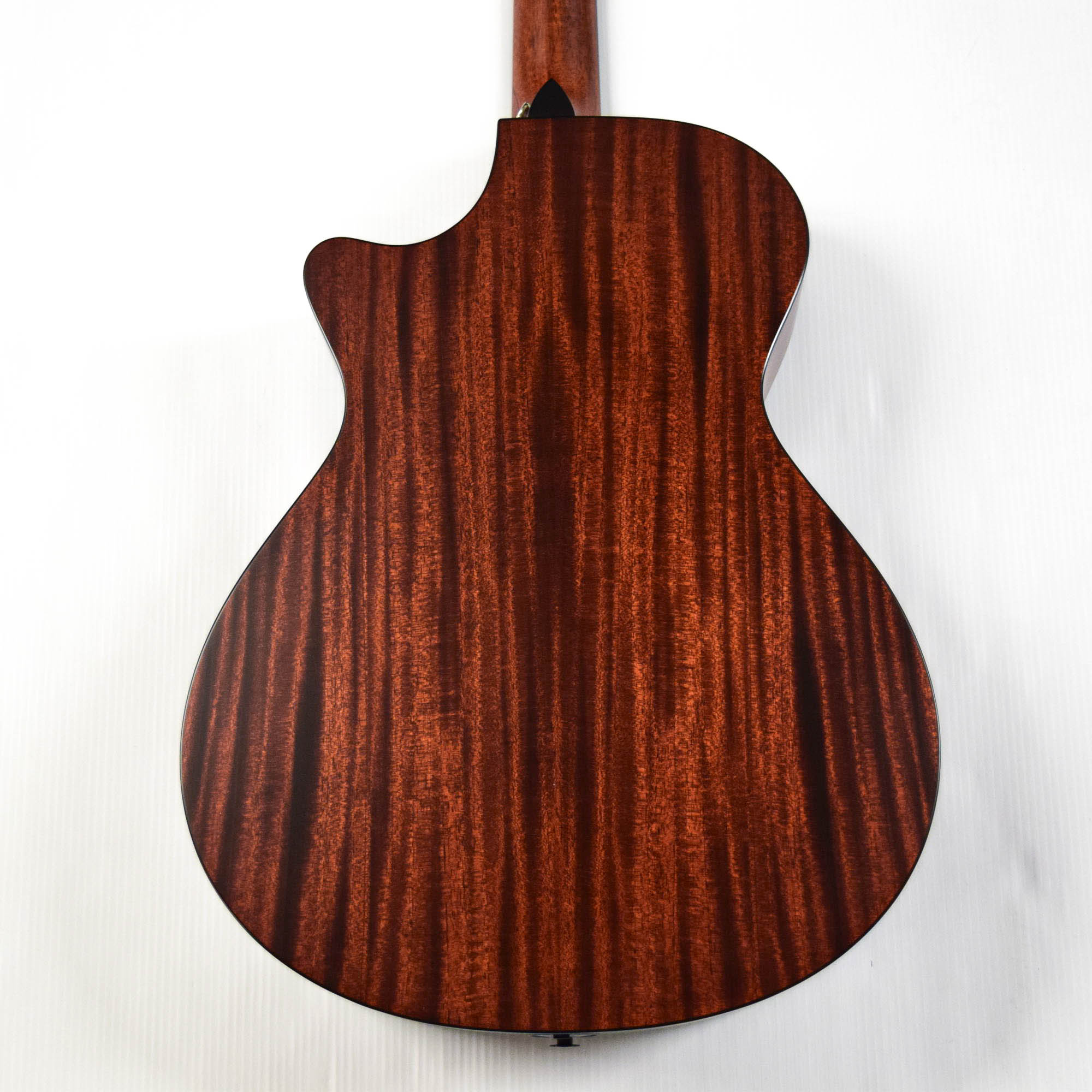 Taylor 322ce 12-Fret Grand Concert Acoustic Guitar - Shaded Edgeburst - Image 6