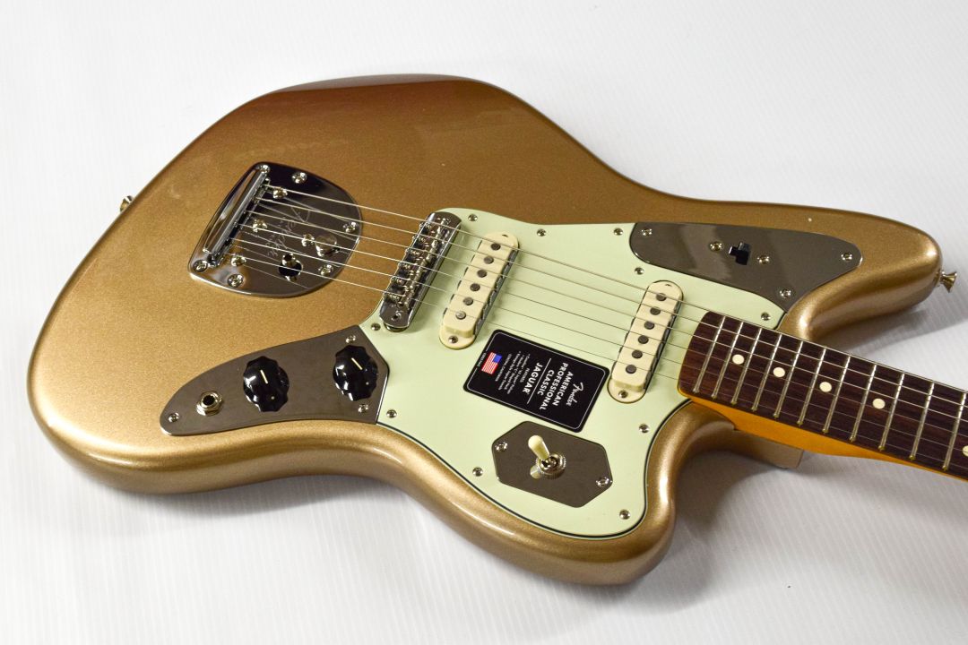 Fender American Professional Classic Jaguar - Faded Firemist Gold - Image 4