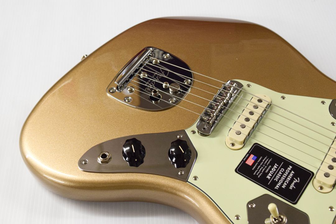 Fender American Professional Classic Jaguar - Faded Firemist Gold - Image 6