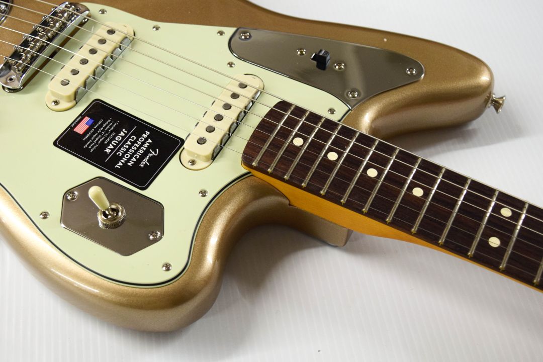 Fender American Professional Classic Jaguar - Faded Firemist Gold - Image 5